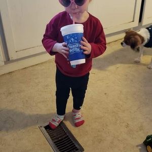 Meet your Posher, Debbie